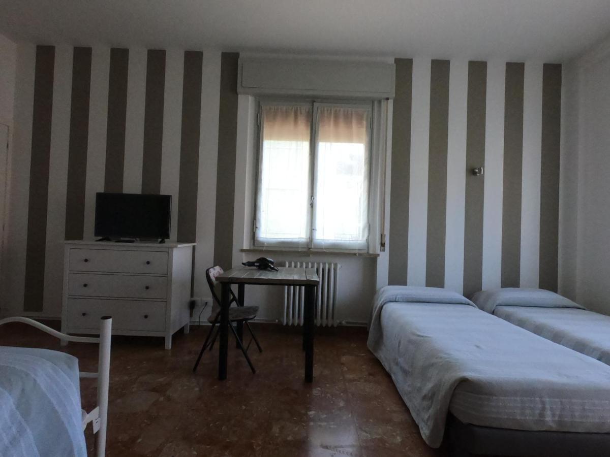 Gardenia Guest House Forlì Extérieur photo