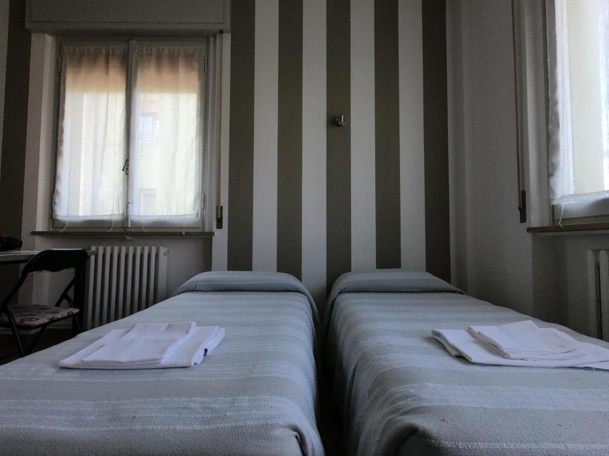Gardenia Guest House Forlì Extérieur photo