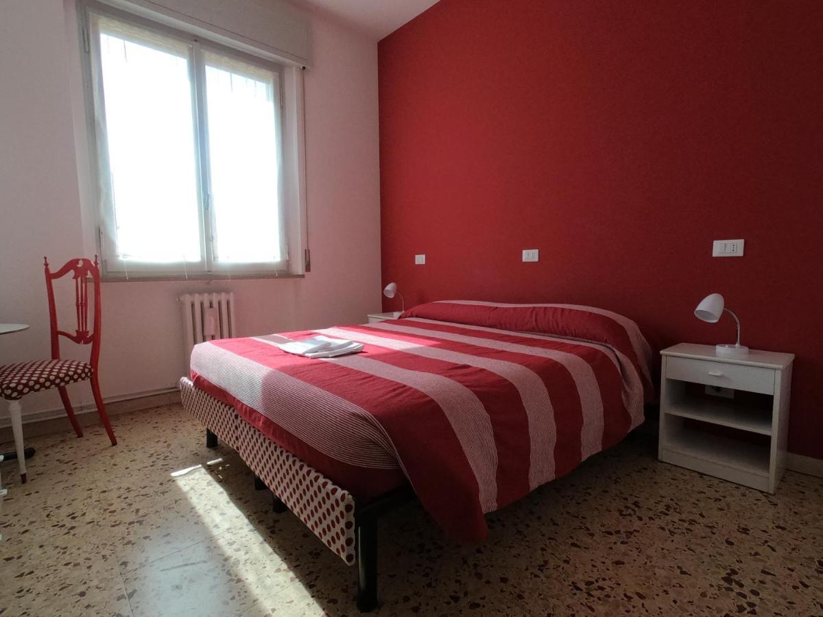 Gardenia Guest House Forlì Extérieur photo