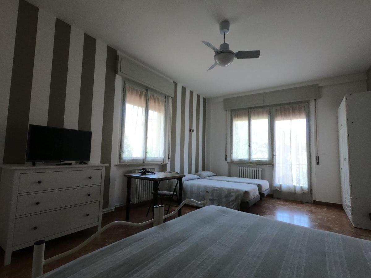 Gardenia Guest House Forlì Extérieur photo