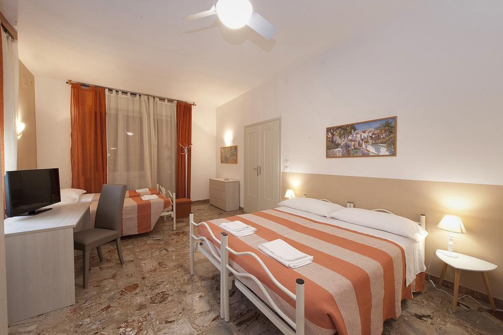 Gardenia Guest House Forlì Extérieur photo
